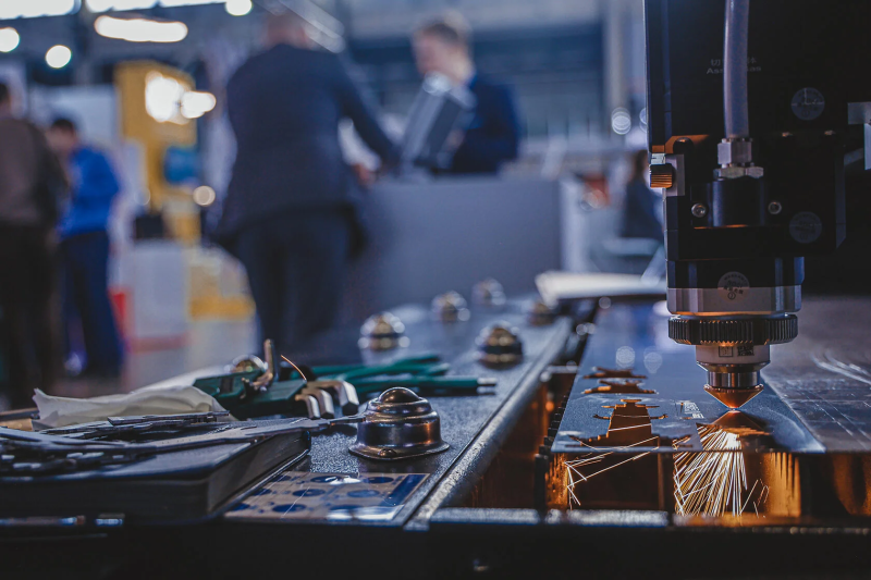 Рубрика «Вопрос-ответ»: Станок лазерной резки LM3015 для металлообработки